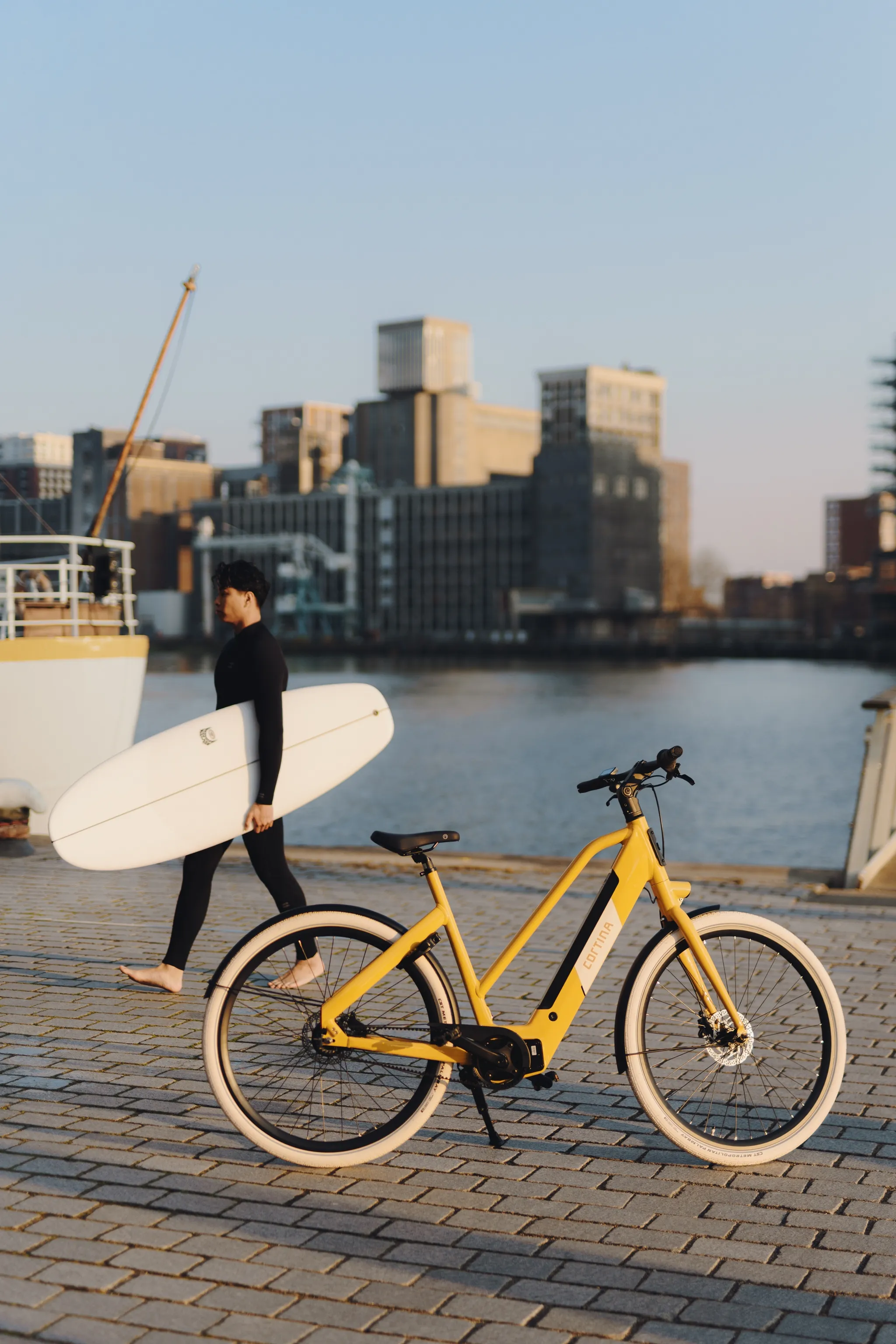 e-blau-niet-iedereen-campagne-elektrische-fiets-surf-cortina
