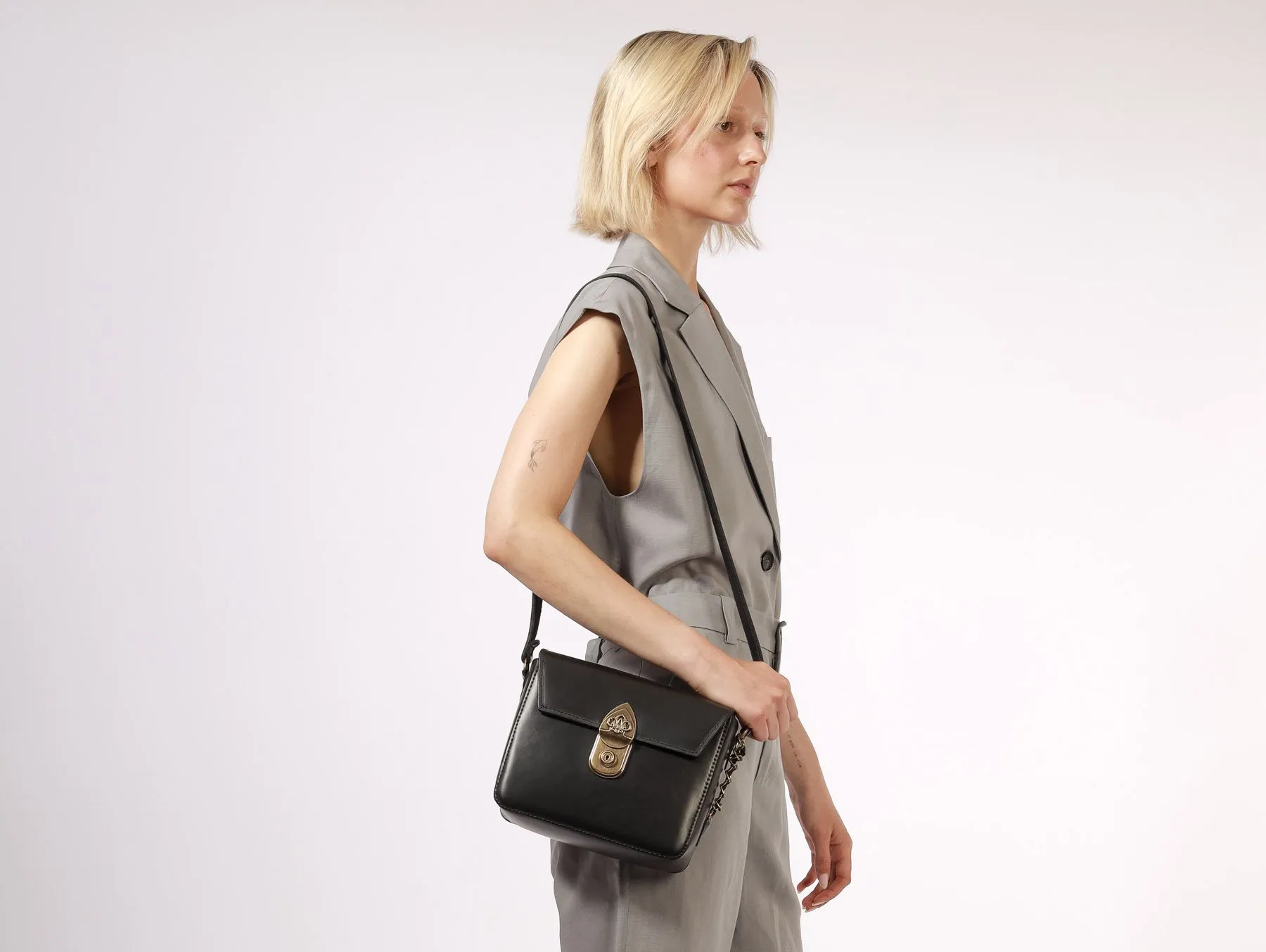 Bréa leather handbag