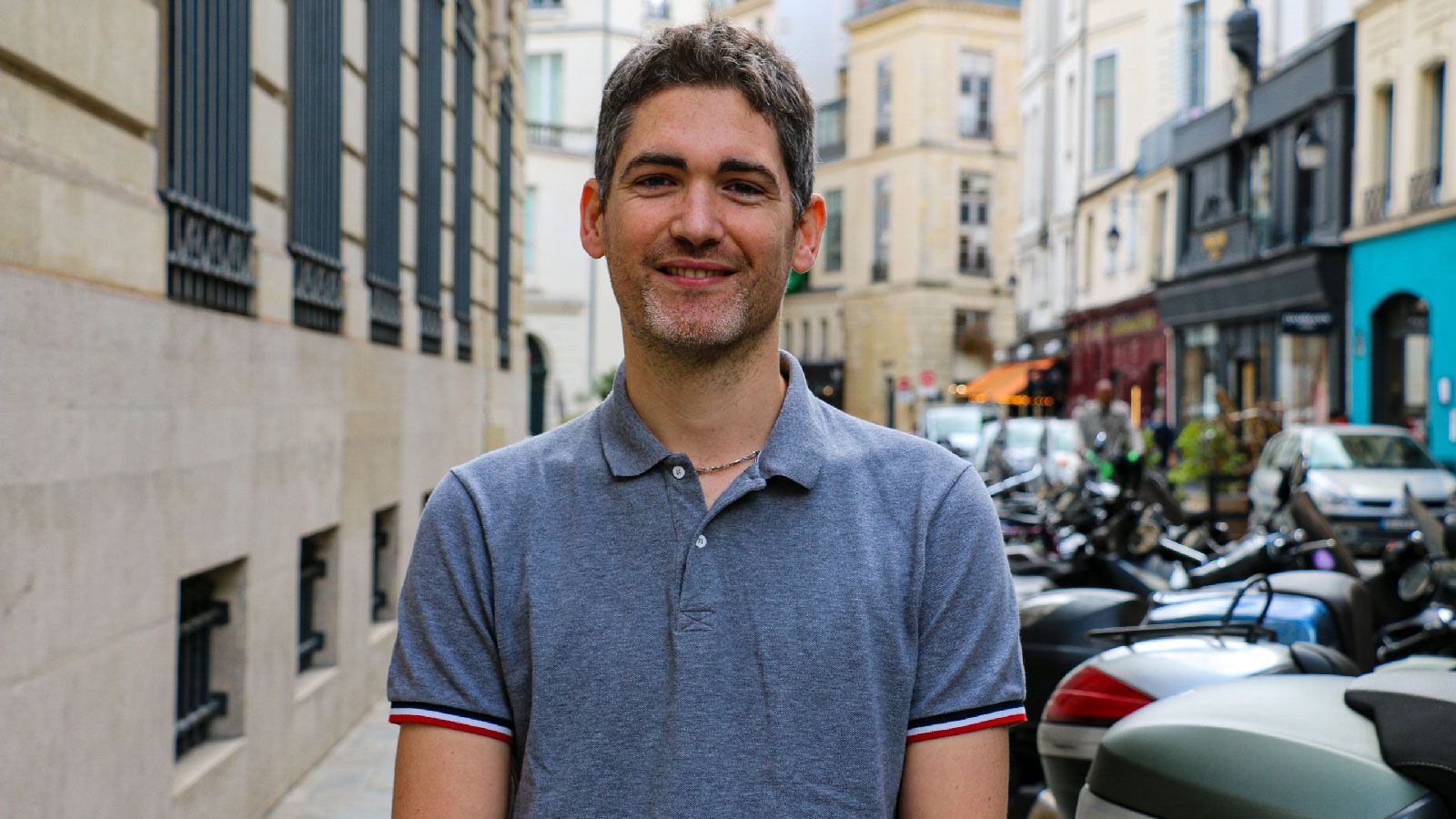 La voix de nos conseillers : Ludovic, expert immobilier à Paris
